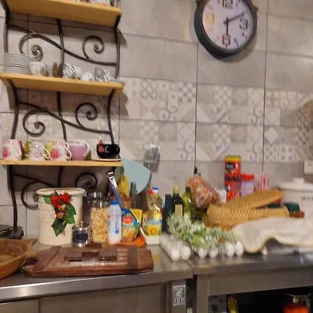 Dom wakacyjny Imanje Sa Bazenom