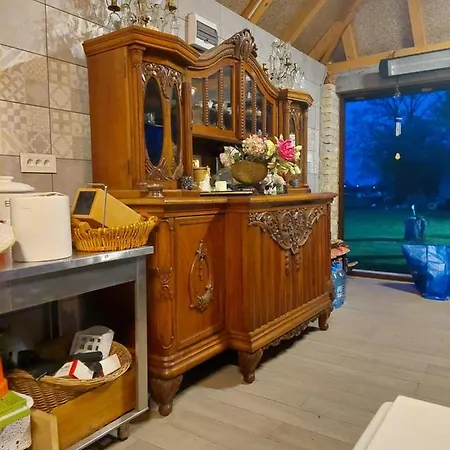 Imanje Sa Bazenom Obrenovac (Belgrade)