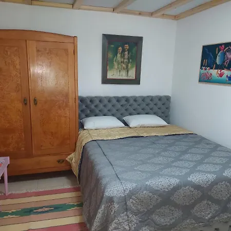 Dom wakacyjny Imanje Sa Bazenom *