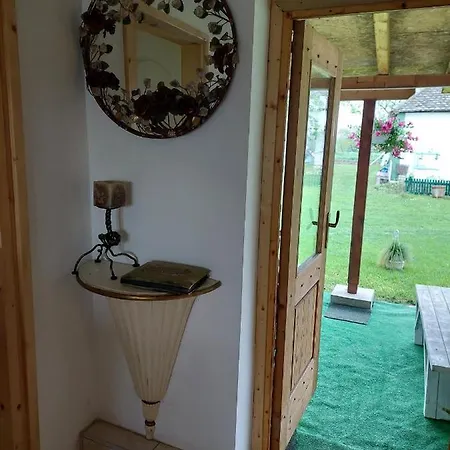 Imanje Sa Bazenom Dom wakacyjny *